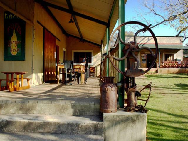 Bed and Breakfast Tower Of Pizza Ethels Drive Exterior foto